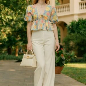 Elegant Floral Puff Sleeve Top with High-Waist Wide-Leg Pants Se